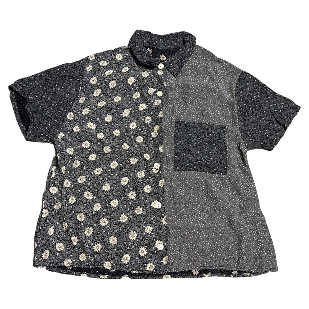 Boutique | Women’s Button Up *Reversable* Size Unknown